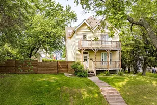 5711 Huntington St, Duluth, MN 55807 - Photo 1