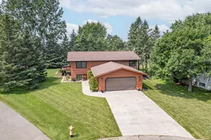 3111 Hughitt Ave, Superior, WI 54880 - Photo 1