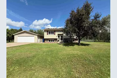 3830 W 6th Ave, Hibbing, MN 55746 - Photo 1