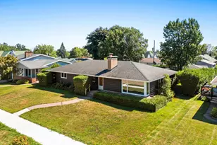 714 11th Ave, Two Harbors, MN 55616 - Photo 1