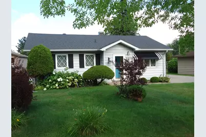 3222 Outer Dr, Hibbing, MN 55746 - Photo 1