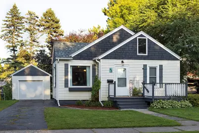 432 18th St, Cloquet, MN 55720 - Photo 1