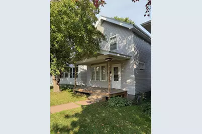 1208 E 9th St, Duluth, MN 55805 - Photo 1