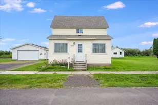 2223 Butler Ave, Superior, WI 54880 - Photo 1