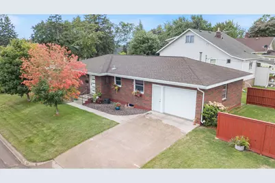 401 12th Ave, Two Harbors, MN 55616 - Photo 1