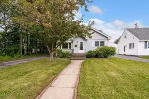 421 W Anoka St, Duluth, MN 55803 - Photo 1