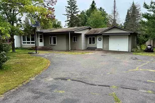 4610 S Arrowhead Ln, Moose Lake, MN 55767 - Photo 1