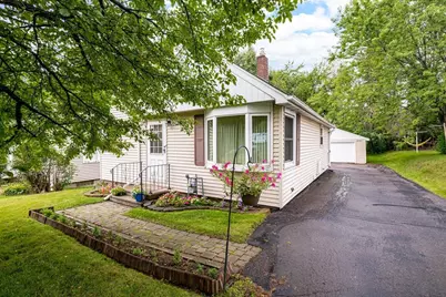 2547 Hagberg St, Duluth, MN 55811 - Photo 1