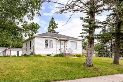 4831 Oneida St, Duluth, MN 55804 - Photo 1