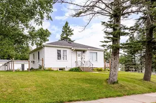 4831 Oneida St, Duluth, MN 55804 - Photo 1