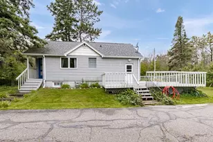 1731 W Arrowhead Rd, Duluth, MN 55811 - Photo 1