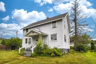 4301 Oneida St, Duluth, MN 55804 - Photo 1