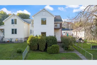 325 E 8th St, Duluth, MN 55805 - Photo 1