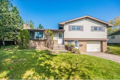 5209 Norwood St, Duluth, MN 55804 - Photo 1