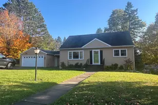 316 W Faribault St, Duluth, MN 55803 - Photo 1