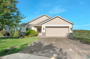 205 Bluffs Ridge Ct, Duluth, MN 55811 - Photo 1