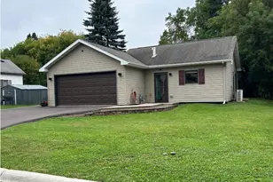 2104 Kelly Ave, Cloquet, MN 55720 - Photo 1