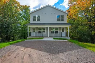 214 W Owatonna St, Duluth, MN 55803 - Photo 1