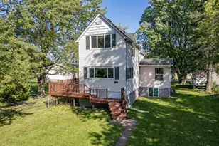 116 S 61st Ave W, Duluth, MN 55807 - Photo 1