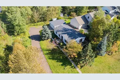 924 N Blackman Ave, Duluth, MN 55811 - Photo 1