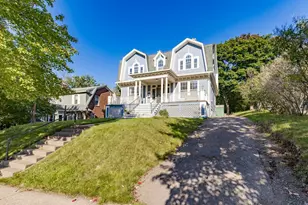 2109 Jefferson St, Duluth, MN 55812 - Photo 1