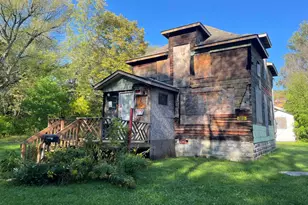 3717 W 6th St, Duluth, MN 55807 - Photo 1