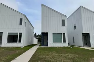 210 S 71st Ave W, Duluth, MN 55807 - Photo 1