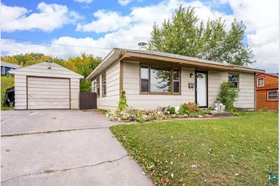 66 Banks Blvd, Silver Bay, MN 55614 - Photo 1