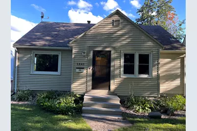 5840 Tioga St, Duluth, MN 55804 - Photo 1