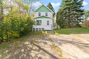 723 N 10th Ave E, Duluth, MN 55805 - Photo 1