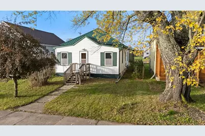 316 W 3rd Ave, Aurora, MN 55705 - Photo 1