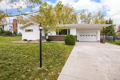 4911 Avondale St, Duluth, MN 55804 - Photo 1