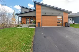 328 Coffee Creek Blvd, Duluth, MN 55811 - Photo 1