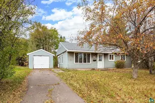 88 Banks Blvd, Silver Bay, MN 55614 - Photo 1