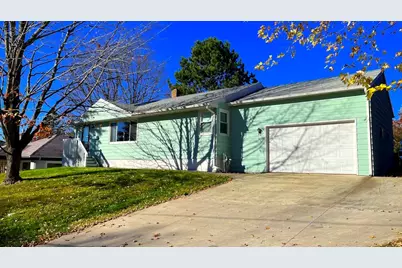 223 Mygatt Ave, Duluth, MN 55803 - Photo 1