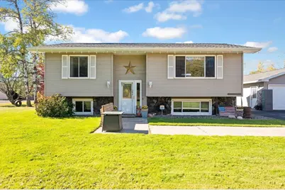 3605 Lindahl Rd, Hermantown, MN 55810 - Photo 1