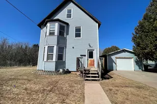 1923 W 6th St, Ashland, WI 54806 - Photo 1