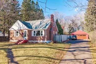 519 Anderson Rd, Duluth, MN 55811 - Photo 1