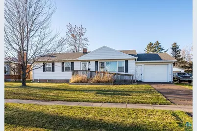 101 Hays Cr, Silver Bay, MN 55614 - Photo 1