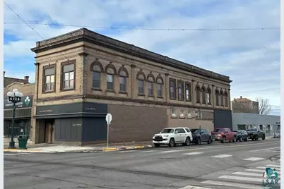 301 Chestnut St, Virginia, MN 55792 - Photo 1