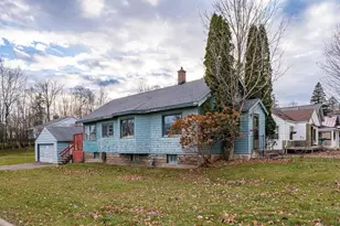 202 W Faribault St, Duluth, MN 55803 - Photo 1