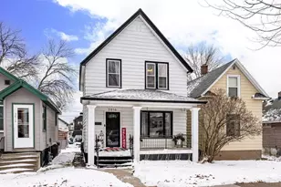 3816 W 5th St, Duluth, MN 55807 - Photo 1