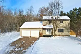 40 Marks Dr, Silver Bay, MN 55614 - Photo 1