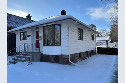 3101 W 2nd Ave, Hibbing, MN 55746 - Photo 1