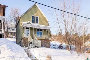 417 W 5th St, Duluth, MN 55806 - Photo 1