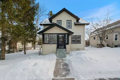 4420 Cambridge St, Duluth, MN 55804 - Photo 1
