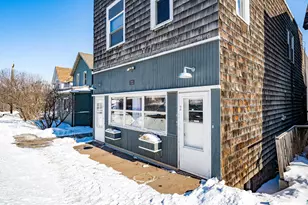 722 E 3rd St, Duluth, MN 55805 - Photo 1