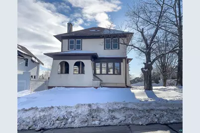 629 N 19th Ave E, Duluth, MN 55812 - Photo 1
