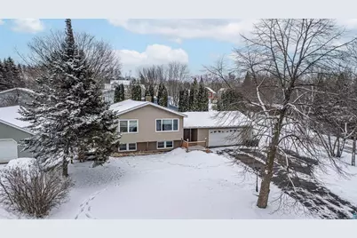 306 Blaine Ave, Cloquet, MN 55720 - Photo 1