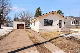 415 14th St, Cloquet, MN 55720 - Photo 1